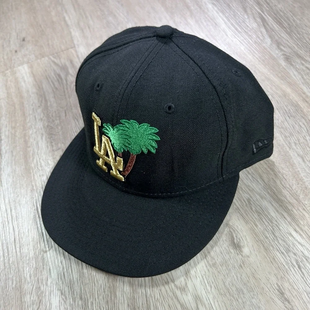 New‎ Era Los Angeles Dodgers Palm Tree Fitted 7 3/4 Hat NWT MLB Black Wool Cap